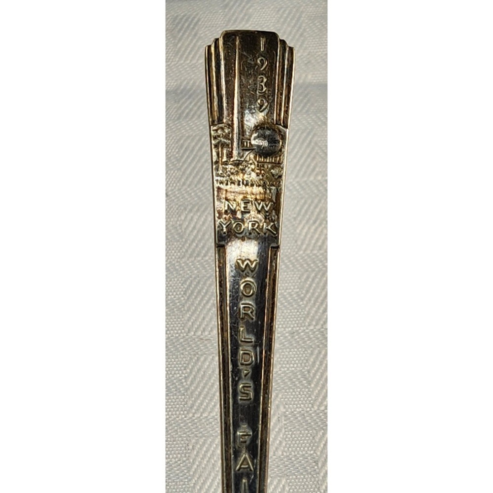 1939 New York World's Fair Silverplate spoon Government Building Collectible